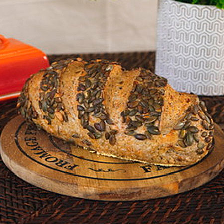 Pão de fermentação natural com semente de abóbora