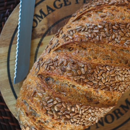 Pão de fermentação natural com semente de girassol
